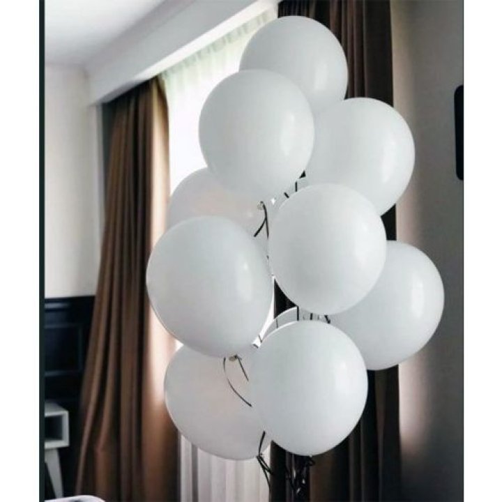 Фонтан шаров "Облако" в Калуге