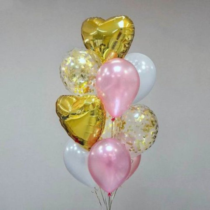 Облако шаров "Рози голд" в Калуге