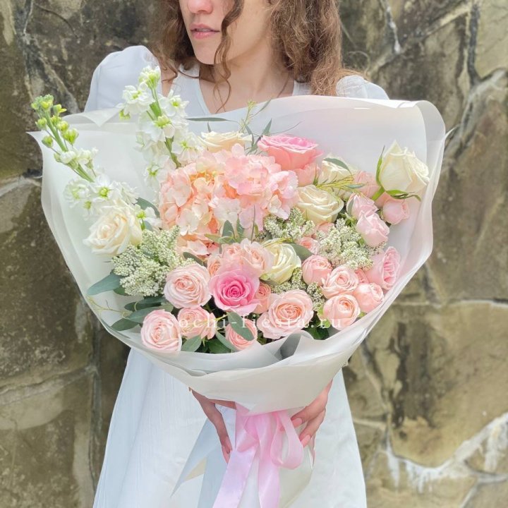 Дизайнерский букет №26 в Калуге