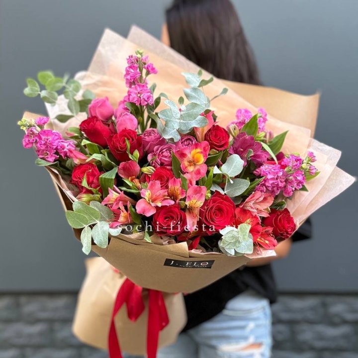 Дизайнерский букет №3 в Калуге