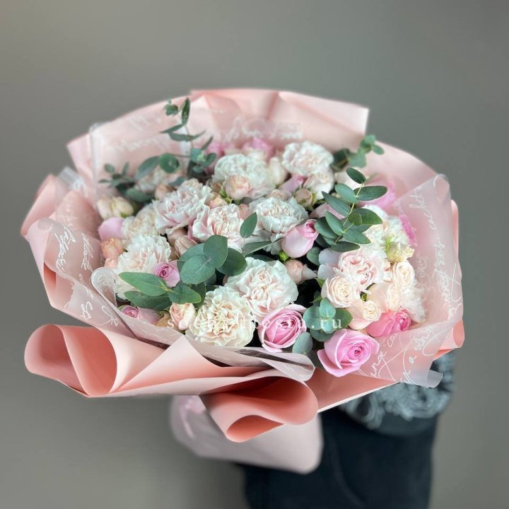  Букет  "Любовь в её глазах" в Калуге