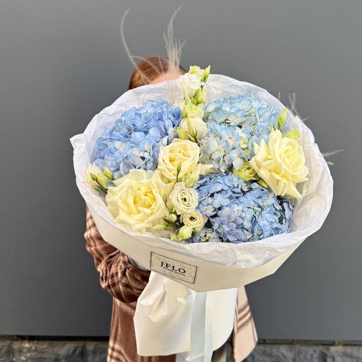 Букет "Глубина глаз" в Калуге