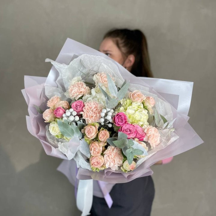 Дизайнерский букет №19 в Калуге