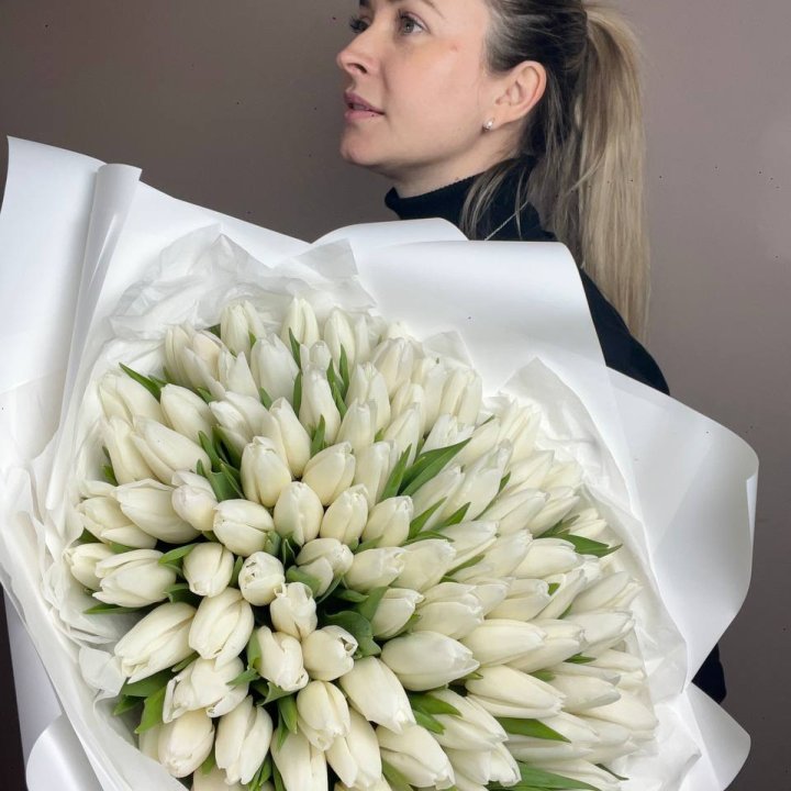 101 белый тюльпан №2 в Калуге