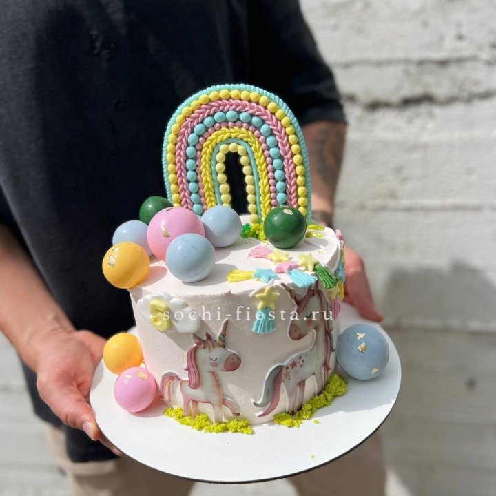 Торт "Радуга с единорогом" в Калуге