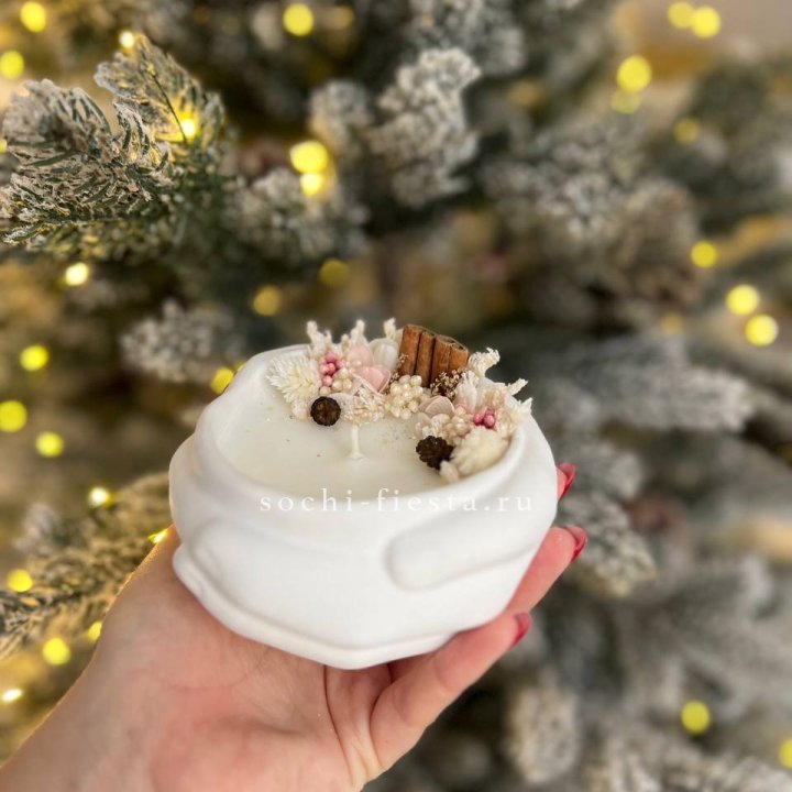 Свеча ароматическая в гипсе Руки с корицей в Калуге