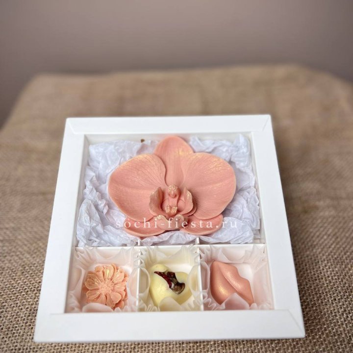 Конфеты из шоколада с Орхидеей в Калуге