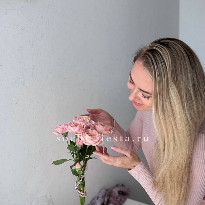 Цветочная подписка "Пакет маленький" в Калуге