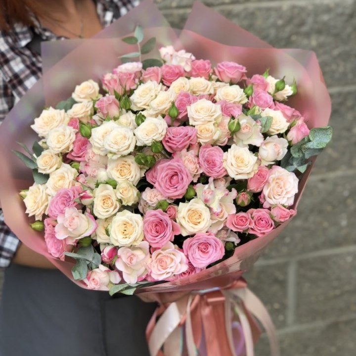 21 кустовая роза в Калуге