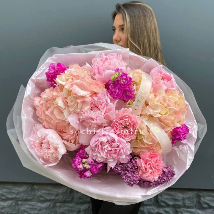  Букет "Фловер пионс" в Калуге
