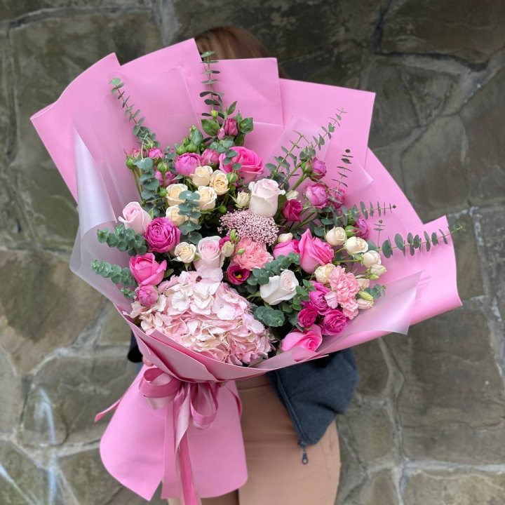 Дизайнерский букет "Паулина" в Калуге