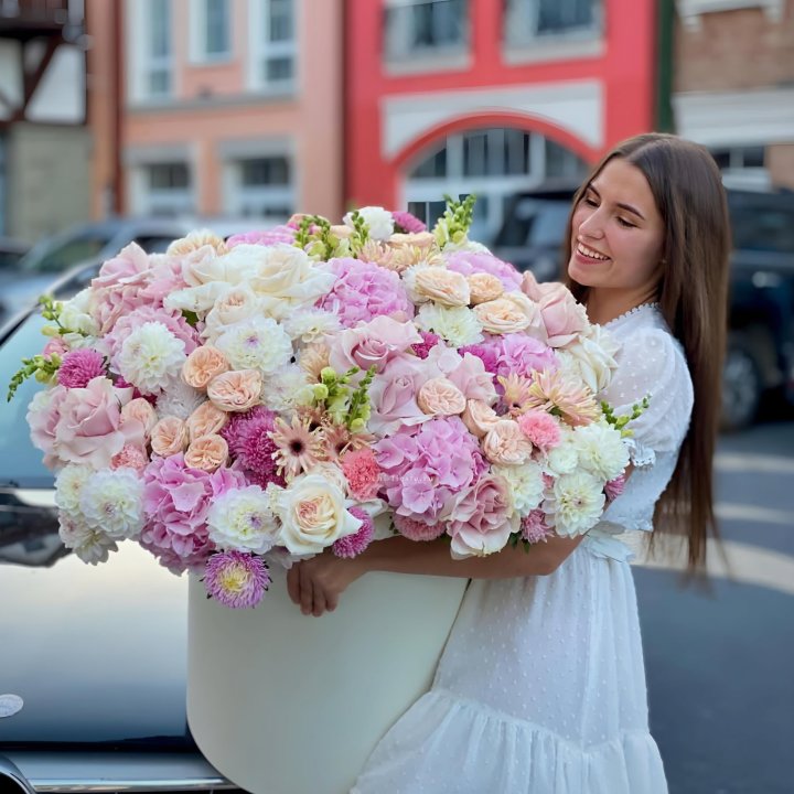 Дизайнерский цилиндр "Мелиса" в Калуге