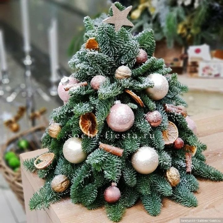 Новогодняя елочка "Блеск" в Калуге