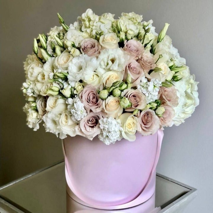 Цветочный бокс "Бриджит" в Калуге