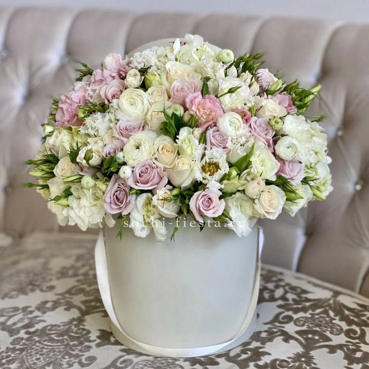 Цветочный бокс "Ловинг" в Калуге