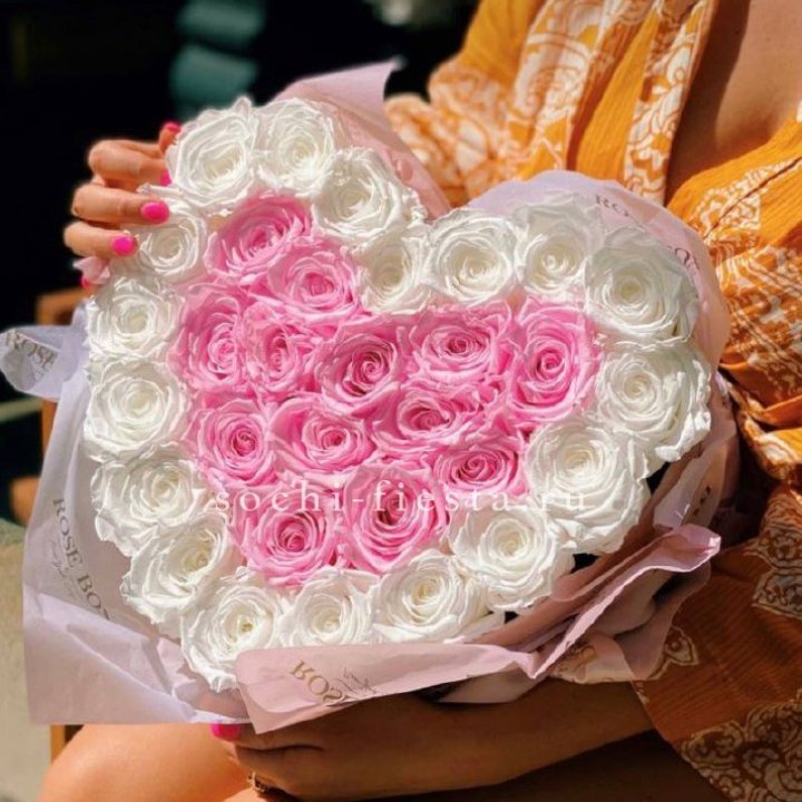 Бокс сердце с розами №2 в Калуге