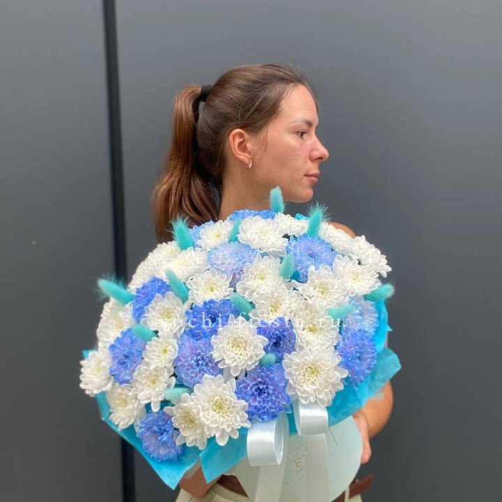  Коробочка  хризантем и лагуруса в Калуге