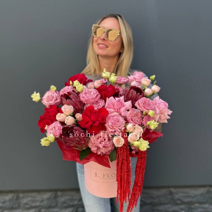 Дизайнерский цилиндр "Криотель" в Калуге