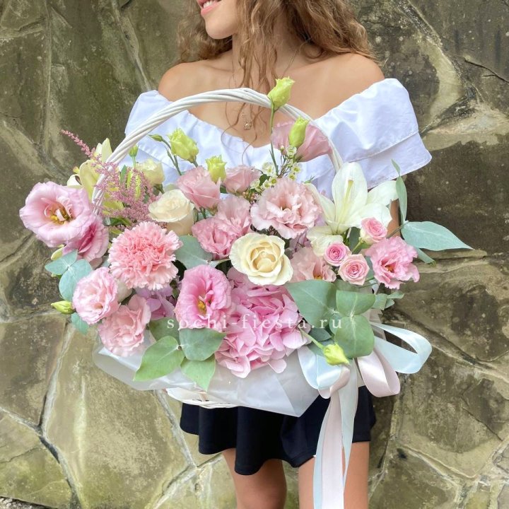 Авторская корзина "Миа" в Калуге