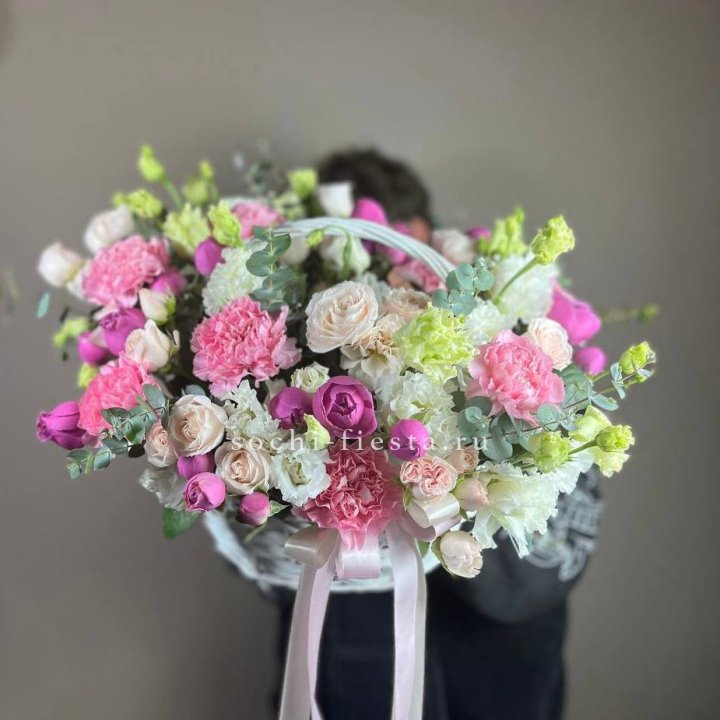 Корзина "Яркая" в Калуге