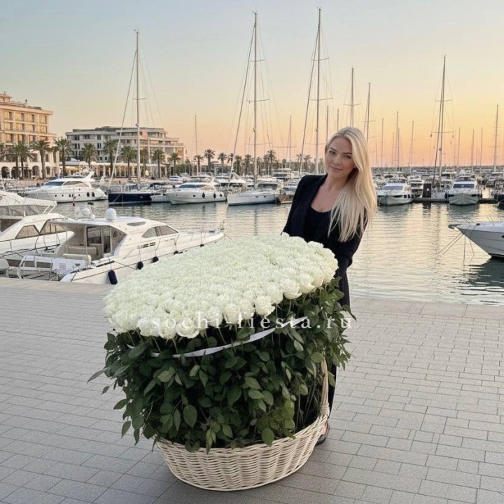 301 высокая роза в корзине в Калуге