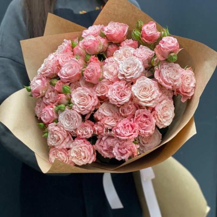 Пионовидные розы Bombastic №2 в Калуге