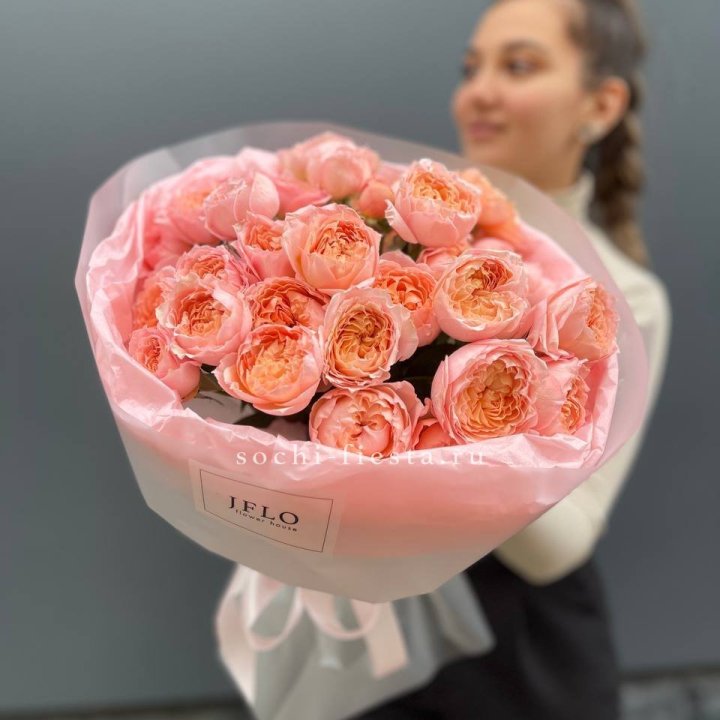 Букет из пионовидных роз Джульетта в Калуге