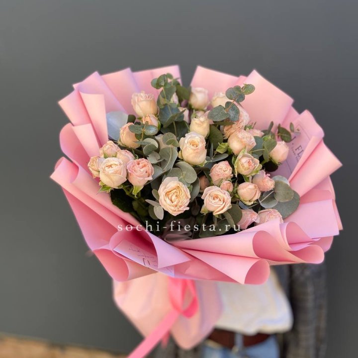 Букет пионовидных роз Cute Love в Калуге