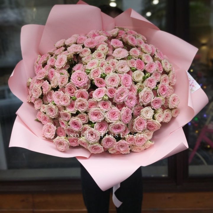 51 кустовая роза Твистер в Калуге