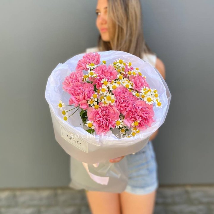 Дуобукет диантусов и ромашек в Калуге