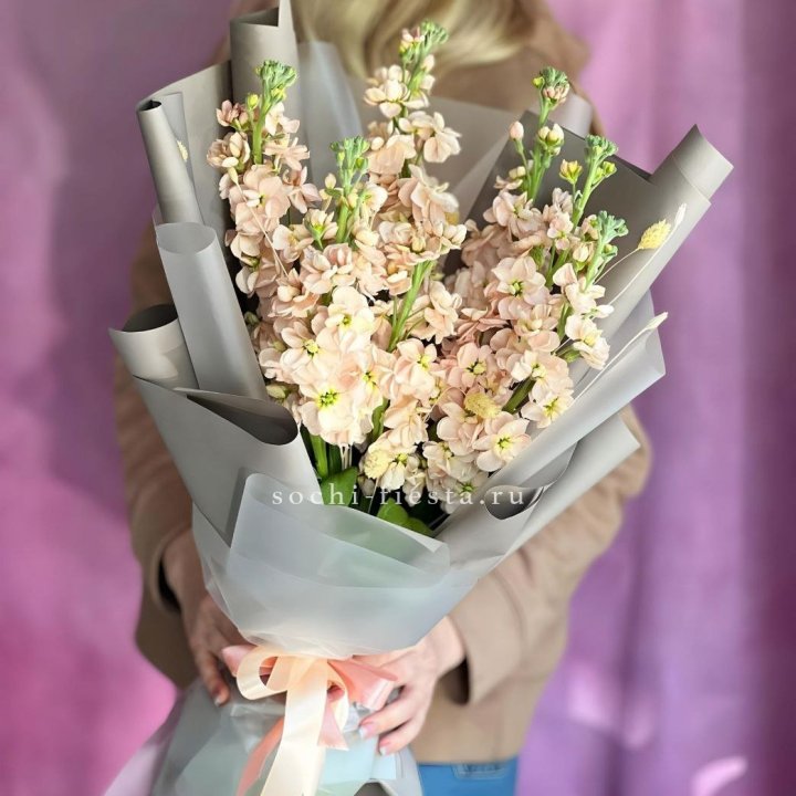 Букет ароматной маттиоллы №2 в Калуге