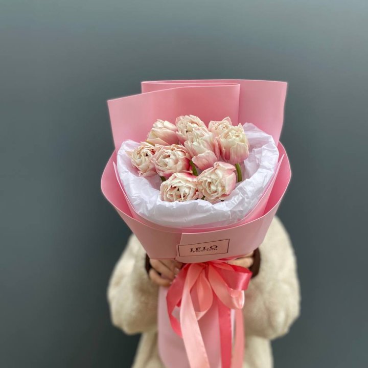 9 нежных тюльпанов в Калуге