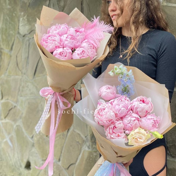 7 зефирных пионов  в Калуге