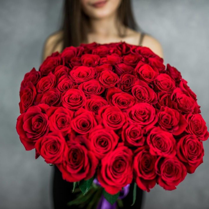 51 красная роза в Калуге
