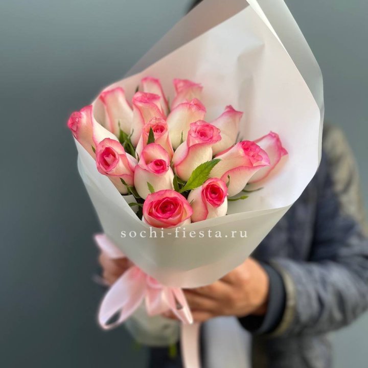 15 роз "Джумилия" в Калуге