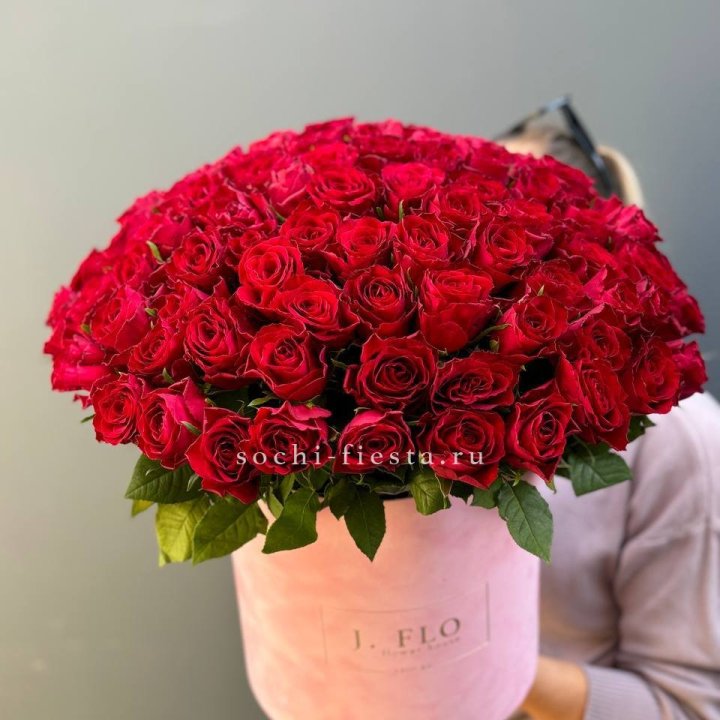 101 кенийская роза в цилиндре в Калуге