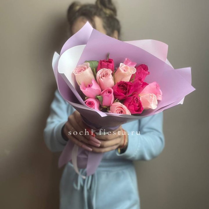Букет из 15 роз Микс (Кения) в Калуге