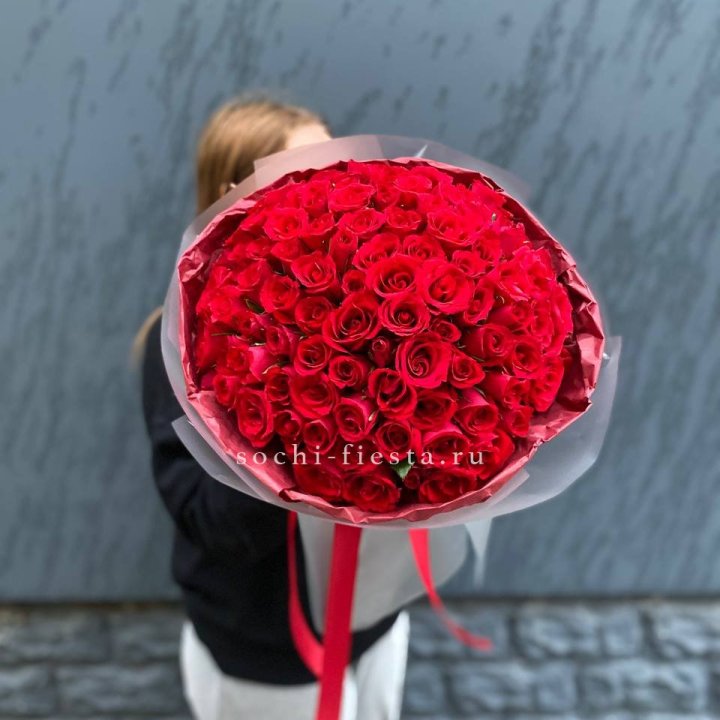101  красная кенийская роза  в Калуге
