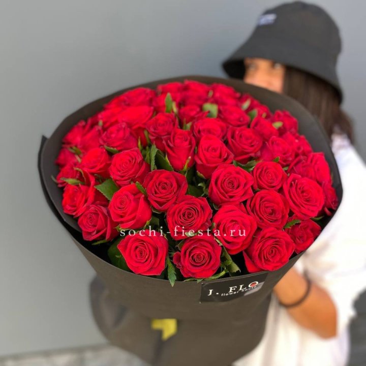 51 роза "Блек" в Калуге