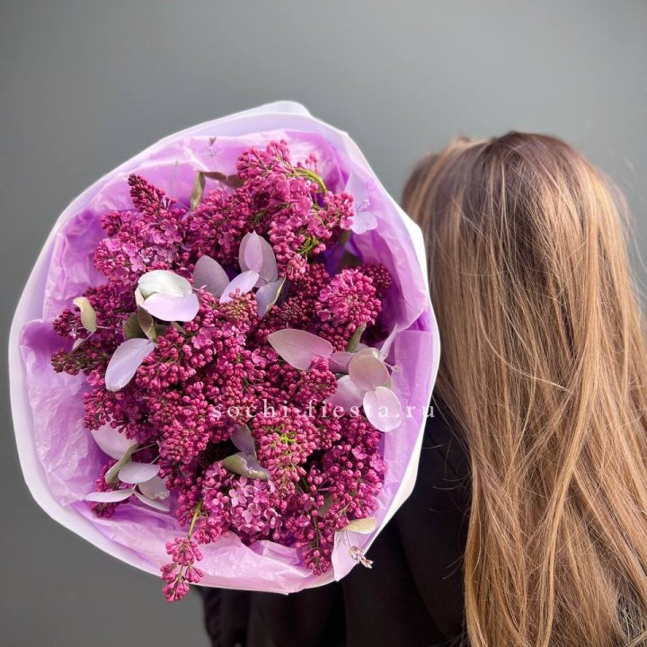 Букет сирени  в Калуге