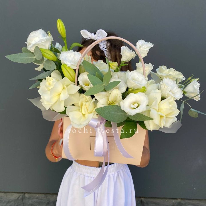 Сумочка цветов "Матина" в Калуге
