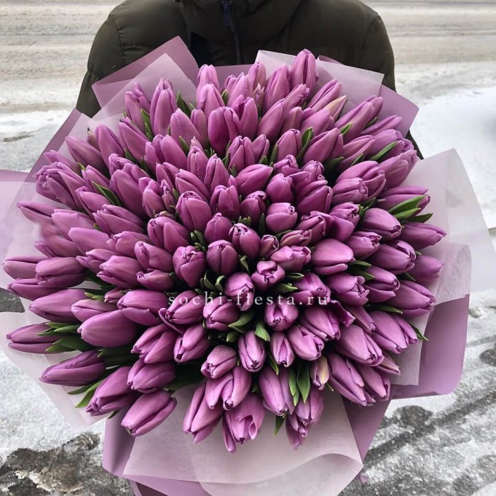 101 сиреневый тюльпан в Калуге