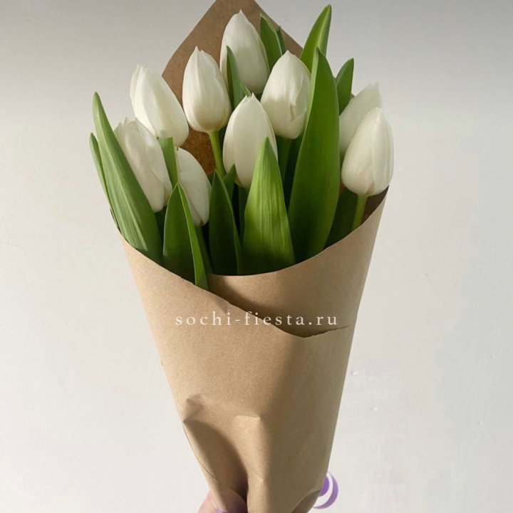 Букет белых тюльпанов в Калуге
